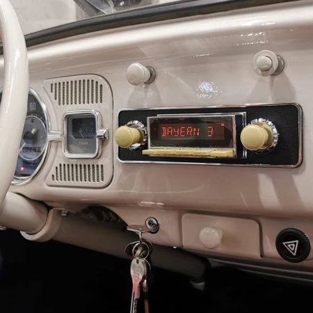 Preview: RETROSOUND "MOTOR-4DAB" DAB+ Komplett-Set "Ivory" mit Zubehör