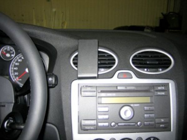 Brodit 853584 ProClip Ford Focus Bj. 05-10