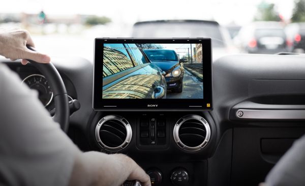 Sony XAV-9550ES - 10" Tablet-großer Touchscreen mit DAB+ Tuner